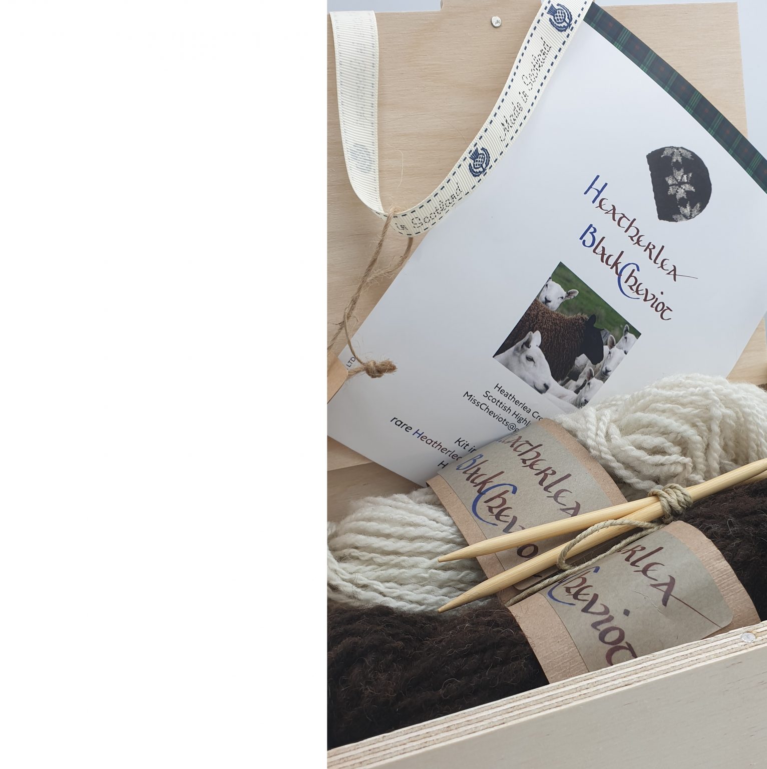 Deluxe Knitting Gift Set (Hand Spun) Black Cheviot